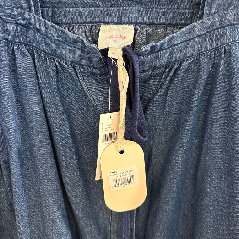 Anthropologie Off-The-Shoulder
Denim Mini Dress
Plenty by Tracy Reese - Picture 5 of 5